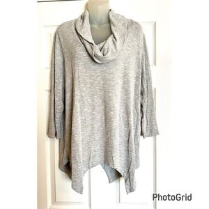 Absolutely Famous Light Gray Knit Tunic with Cowl Neck and Handkerchief Hem